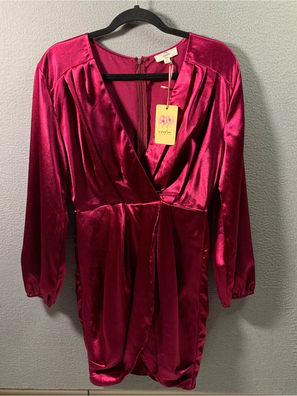 entro‎ Satin Surplice Long-Sleeve Tunic in Deep Magenta